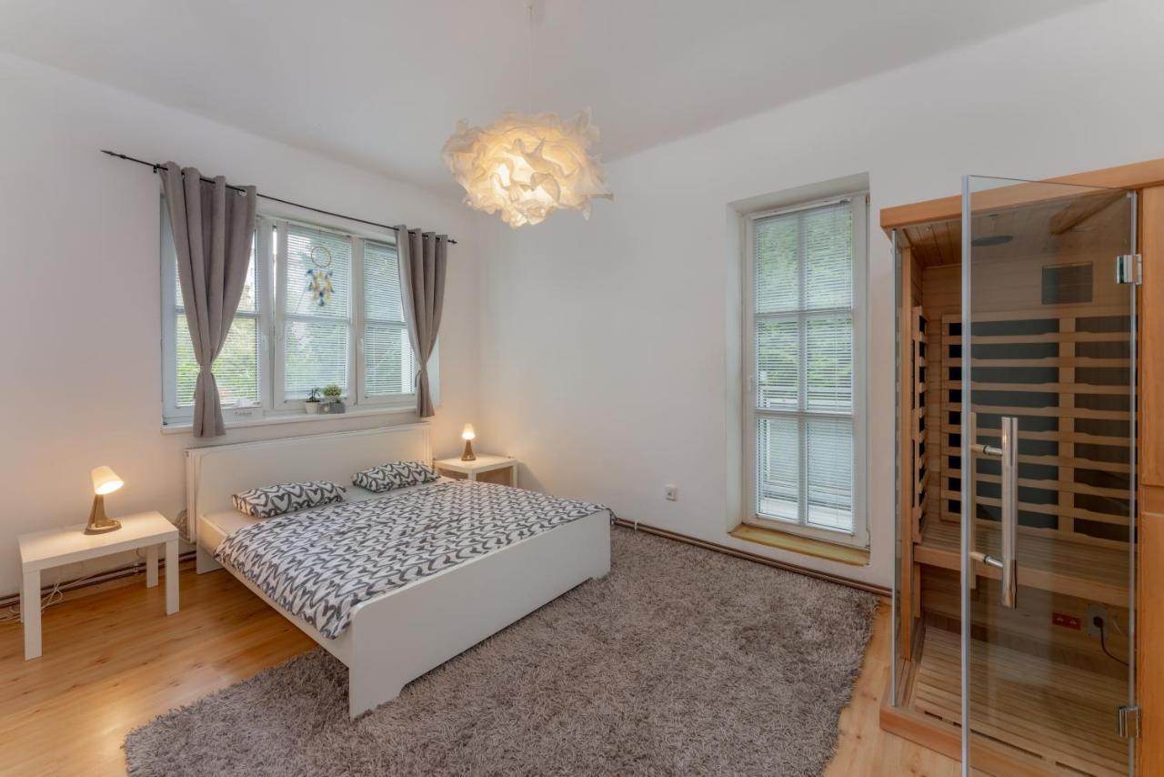 Apartmán s terasou Olomouc Esterno foto